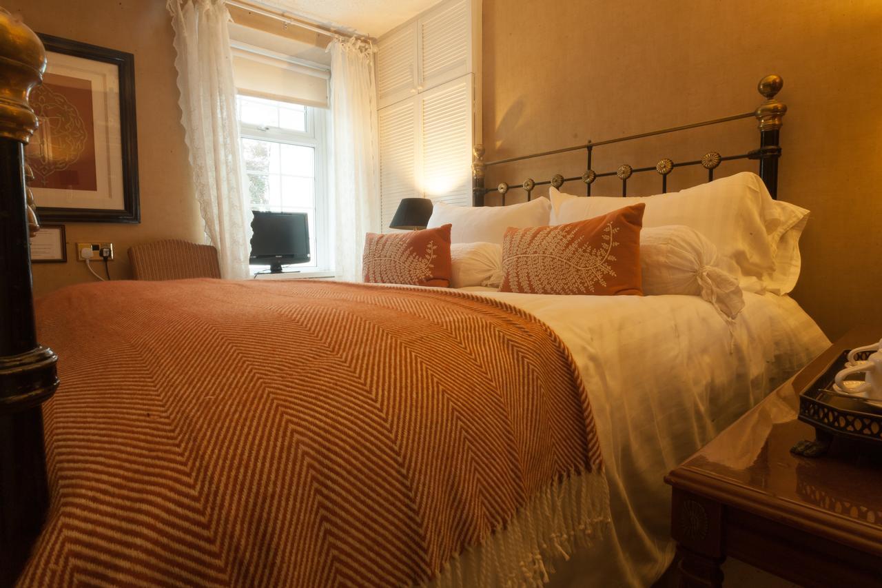 Meifod House Hotel 4*