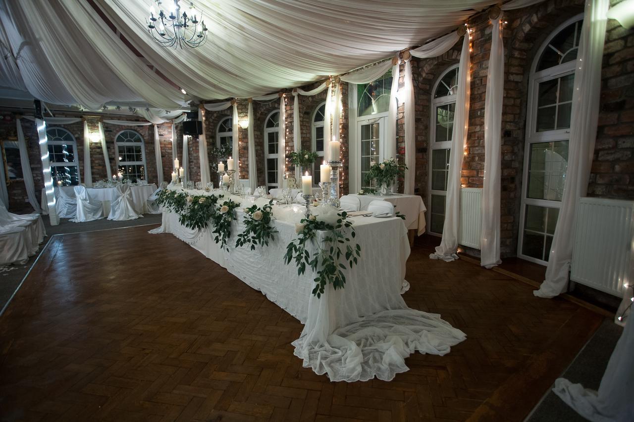 Meifod House Hotel 4*